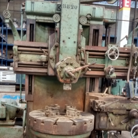 Torno Vertical